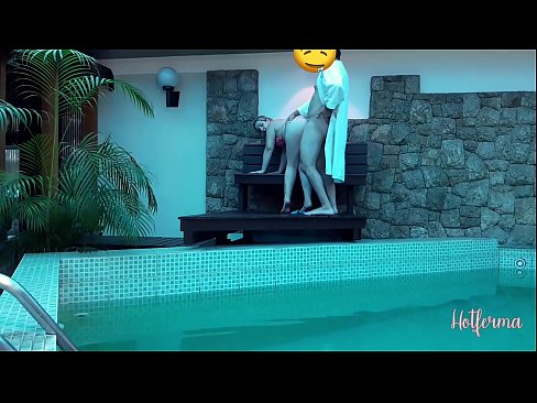 ❤️ Le patron invite la femme de chambre à la piscine, mais n'a pas pu résister à une chaude ❤️ Super sexe at fr.vanalize.ru
